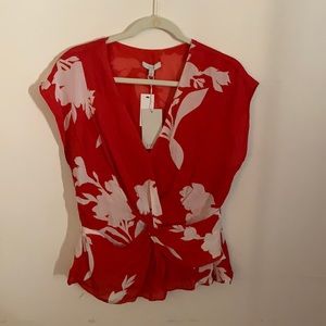 Beautiful Red silk Joie blouse, sz L. NWT